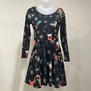 NWOT CowCow Christmas Holiday skater style dress. Size M Medium 8/10